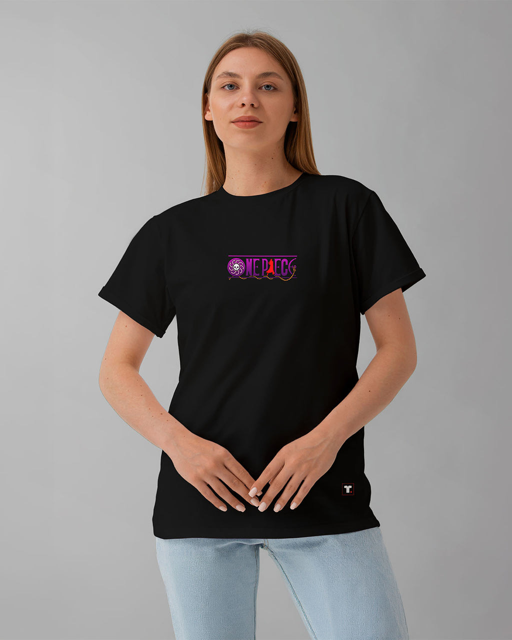 Boa Hancock One Piece Oversized T-Shirt