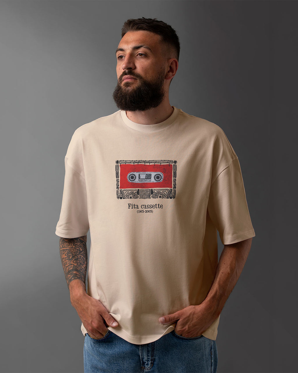 Fita Cassete Oversized T-Shirt